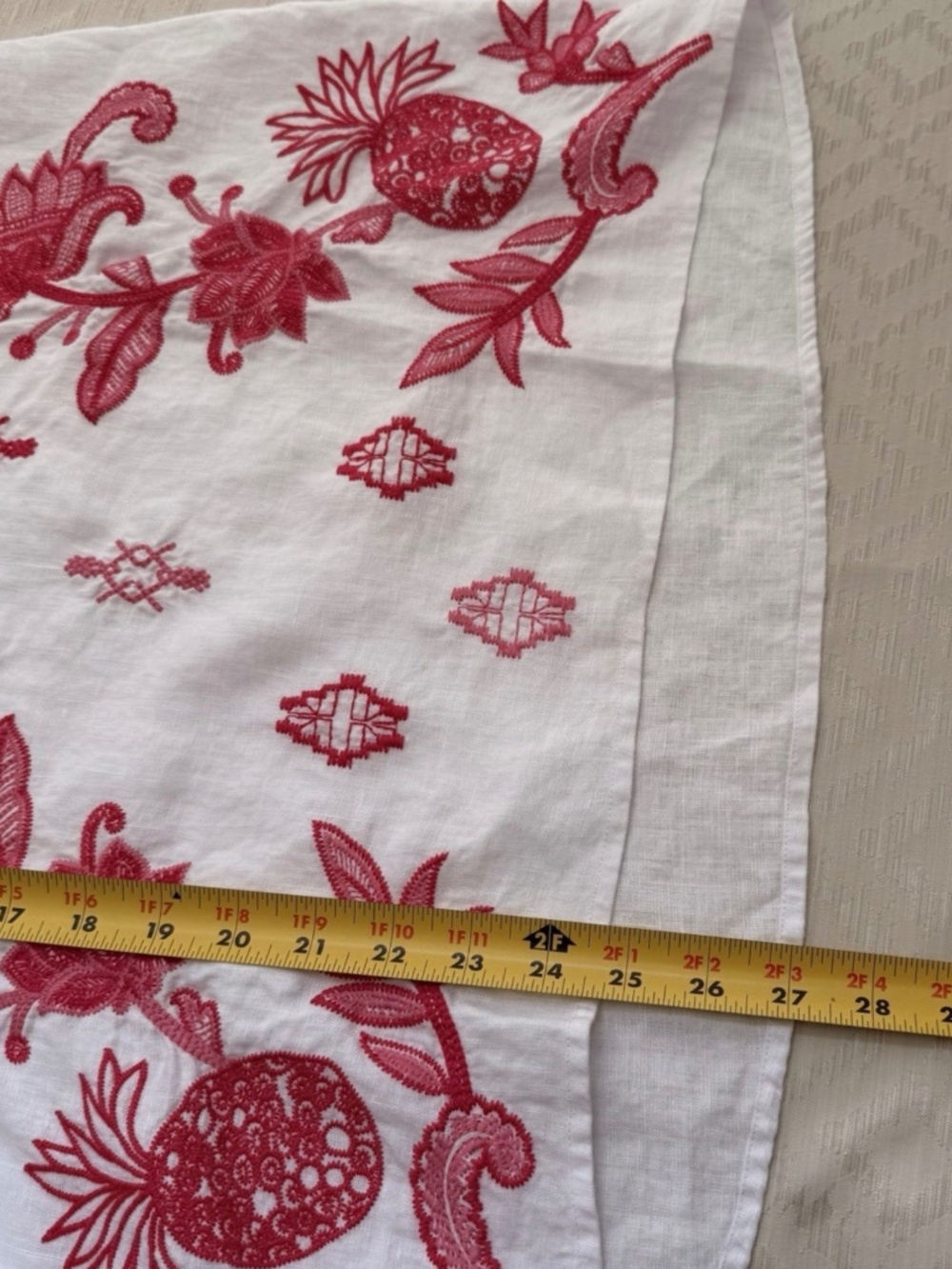 Johnny Was XS White Linen Tank with Red Embroidery Sleeveless Top V Neck Pretty! - Picture 6 of 8